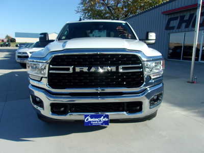 2024 RAM 2500 Crew Cab, $49800. Photo 5