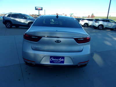 2018 Kia Cadenza, $20500. Photo 4