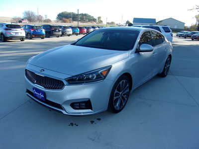 2018 Kia Cadenza, $20500. Photo 6