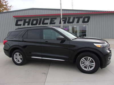 2023 Ford Explorer, $30250. Photo 2