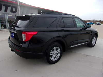 2023 Ford Explorer, $30250. Photo 3