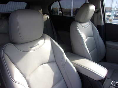 2023 Cadillac XT4, $26500. Photo 11