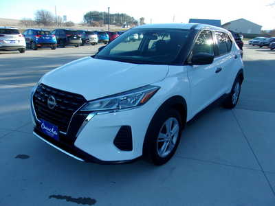 2022 Nissan Kicks, $18750. Photo 6