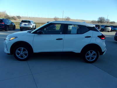 2022 Nissan Kicks, $18750. Photo 8