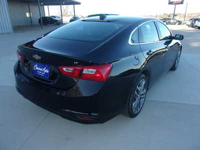 2023 Chevrolet Malibu, $18450. Photo 3