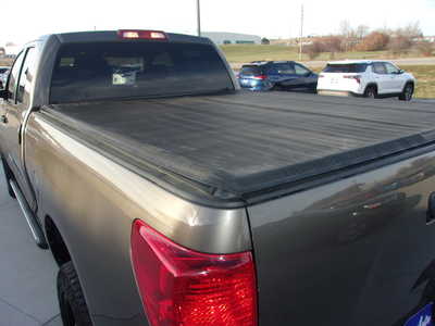2011 Toyota Tundra Crew Cab, $12900. Photo 6