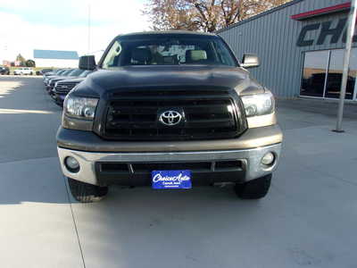 2011 Toyota Tundra Crew Cab, $12900. Photo 7
