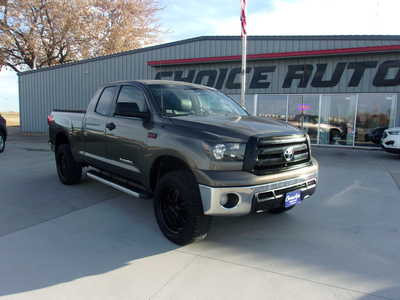 2011 Toyota Tundra Crew Cab, $12900. Photo 1