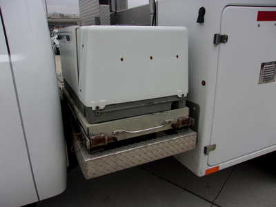 2012 Chevrolet 3500 Reg Cab, $12900. Photo 8