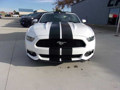 2017 Ford Mustang, $18500. Photo 6