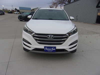 2017 Hyundai Tucson, $17800. Photo 5