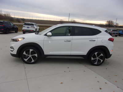 2017 Hyundai Tucson, $17800. Photo 7