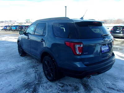 2018 Ford Explorer, $17750. Photo 7