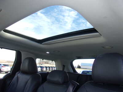 2024 Kia Carnival, $40900. Photo 11