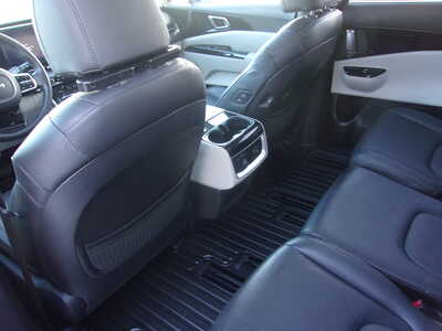 2024 Kia Carnival, $40900. Photo 12