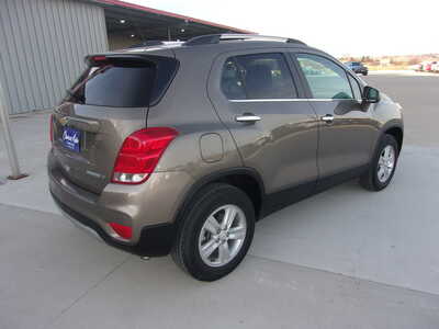 2020 Chevrolet Trax, $14750. Photo 3