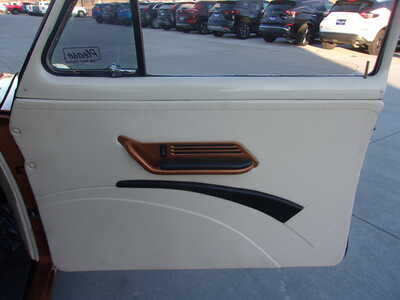 1950 Pontiac Chieftain, $38500. Photo 10