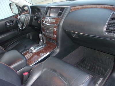 2018 Nissan Armada, $18450. Photo 11