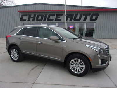 2018 Cadillac XT5, $16450. Photo 2