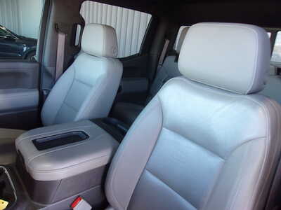 2022 Chevrolet 1500 Crew Cab, $37900. Photo 10