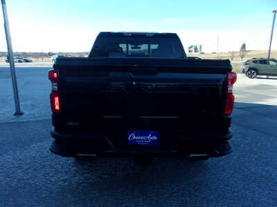 2022 Chevrolet 1500 Crew Cab, $37900. Photo 4