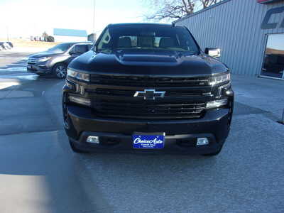 2022 Chevrolet 1500 Crew Cab, $37900. Photo 5