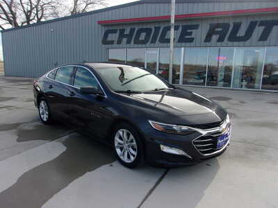 2023 Chevrolet Malibu, $14750. Photo 1