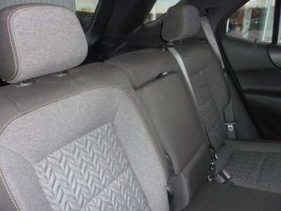 2024 Chevrolet Equinox, $23850. Photo 11