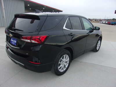 2024 Chevrolet Equinox, $23850. Photo 3