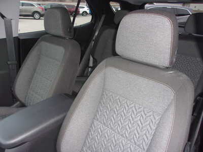 2024 Chevrolet Equinox, $23850. Photo 9