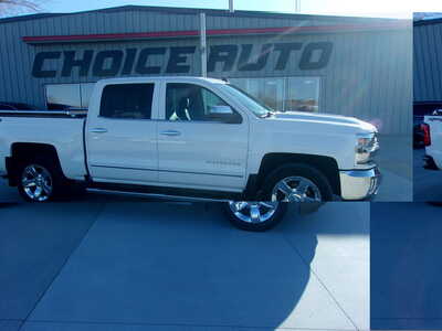 2017 Chevrolet 1500 Crew Cab, $19900. Photo 2