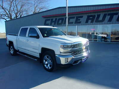 2017 Chevrolet 1500 Crew Cab, $19900. Photo 1