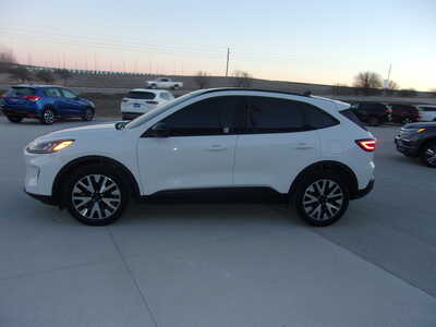 2020 Ford Escape, $18450. Photo 7