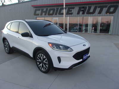 2020 Ford Escape, $18450. Photo 1
