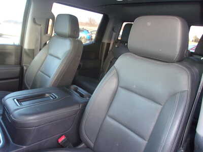 2022 Chevrolet 1500 Crew Cab, $32500. Photo 11
