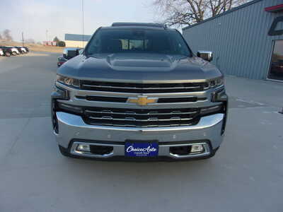 2022 Chevrolet 1500 Crew Cab, $32500. Photo 6