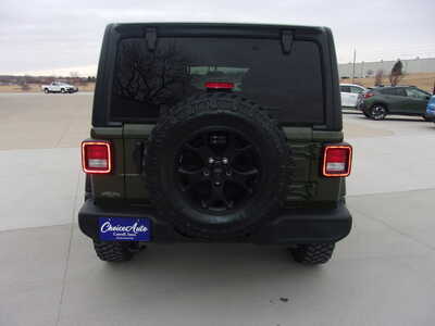 2022 Jeep Wrangler Unlimited, $28500. Photo 5