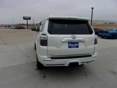 2023 Toyota 4Runner, $48900. Photo 4