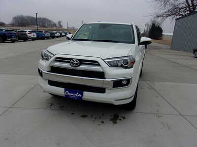 2023 Toyota 4Runner, $48900. Photo 6