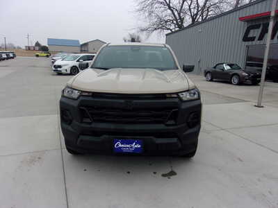 2023 Chevrolet Colorado Crew Cab, $25500. Photo 6