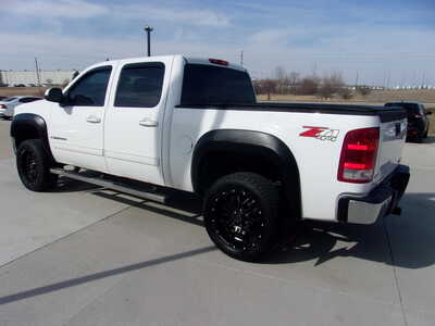 2009 GMC 1500 Crew Cab, $14900. Photo 8