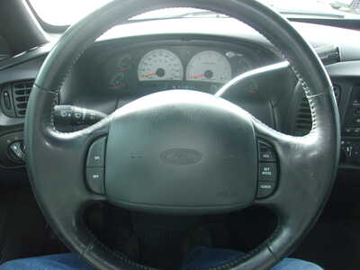 2000 Ford F150 Ext Cab, $23850. Photo 9