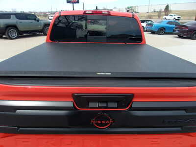 2025 Nissan Frontier, $40850. Photo 10