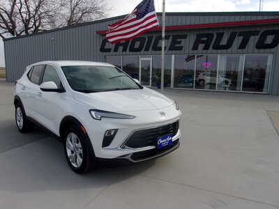 2024 Buick Encore GX, $22500. Photo 2