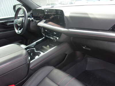 2025 Chevrolet Tahoe, $72500. Photo 11