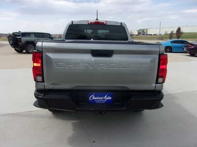 2023 Chevrolet Colorado Crew Cab, $30750. Photo 4