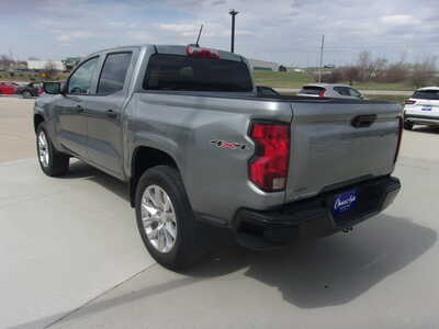 2023 Chevrolet Colorado Crew Cab, $30750. Photo 8