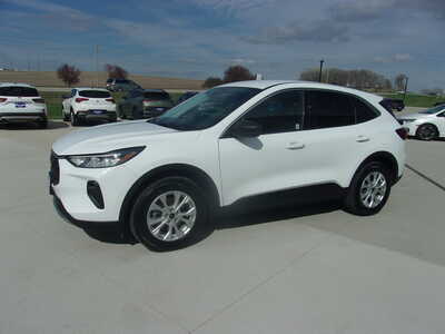 2024 Ford Escape, $20750. Photo 6