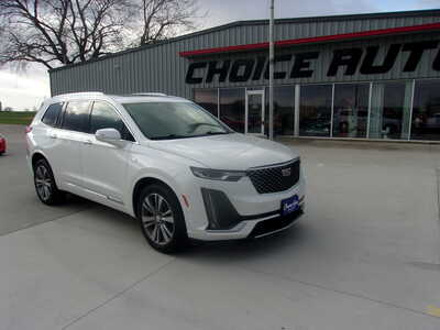 2020 Cadillac XT6, $29500. Photo 1