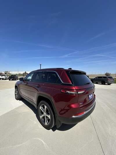 2023 Jeep Grand Cherokee, $31900. Photo 10